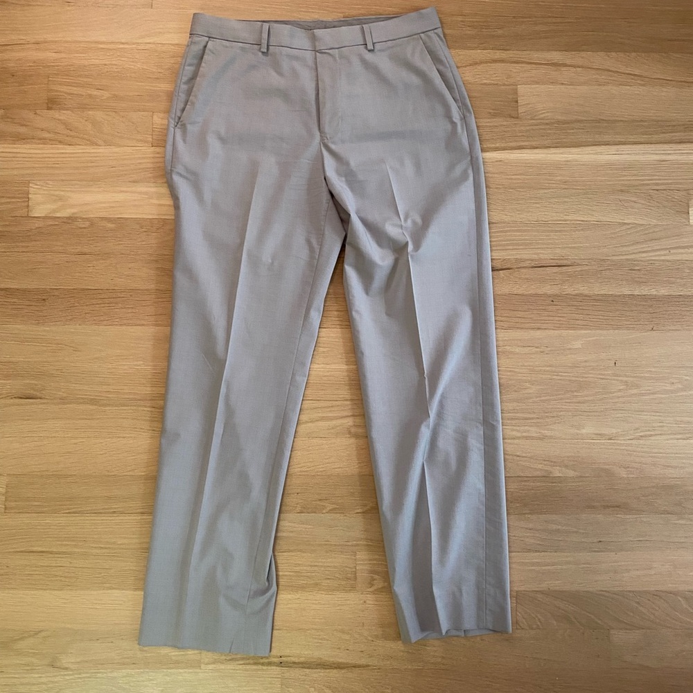 Calvin Klein Slim-fit dress pants. Size 30x32. Light gray plaid check pattern